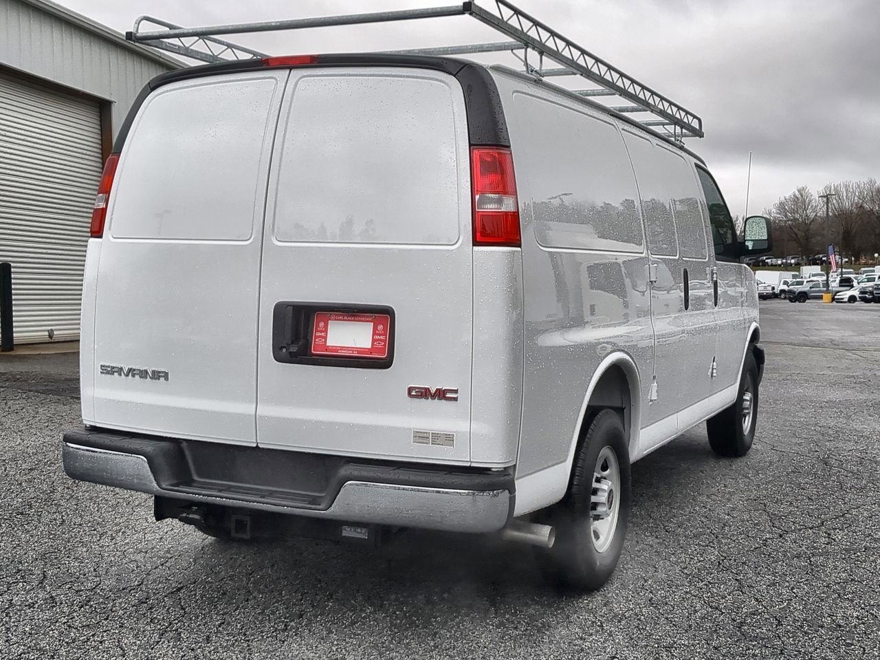 New 2025 Summit White GMC Work Van image 8