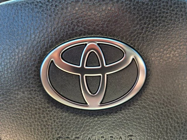 Used 2025 Silver Toyota XLE image 30