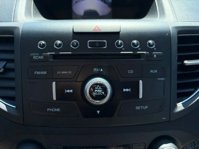 Used 2013  Honda EX-L image 18