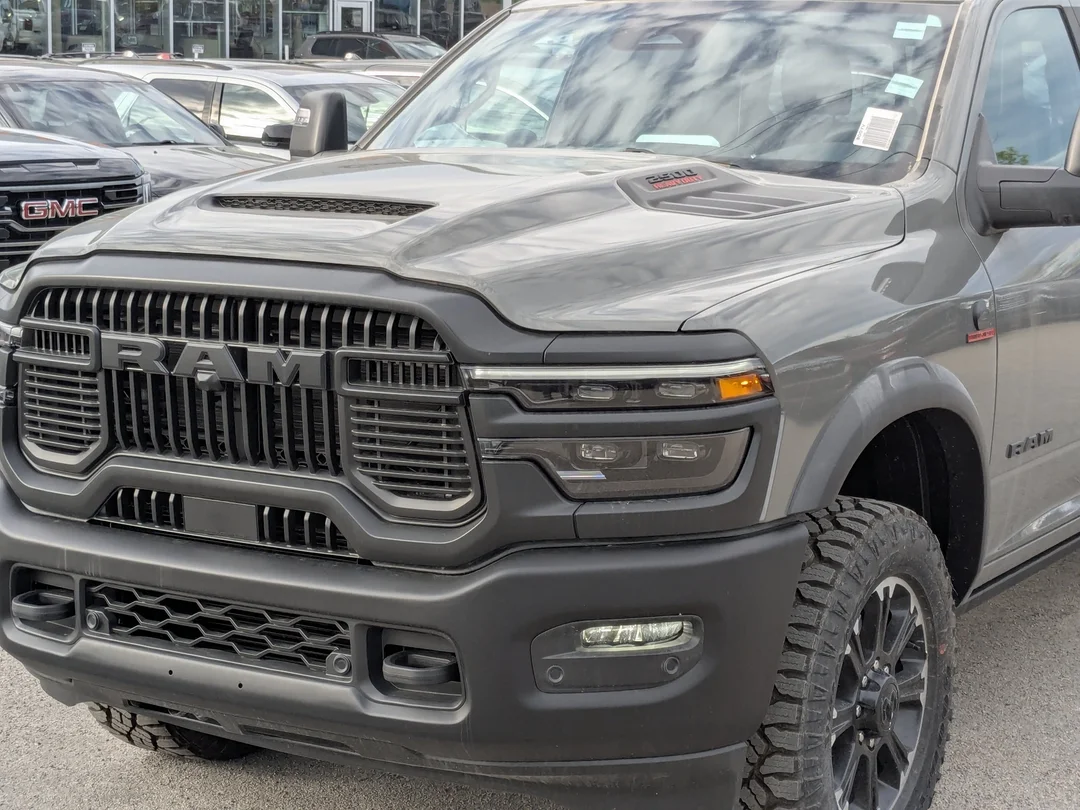 New 2026 Grey RAM Rebel - - 6.7L HO Diesel - Level 2 Pkg w/ 14.4 Screen - Rear Auto-Level Air Susp & More! image 10