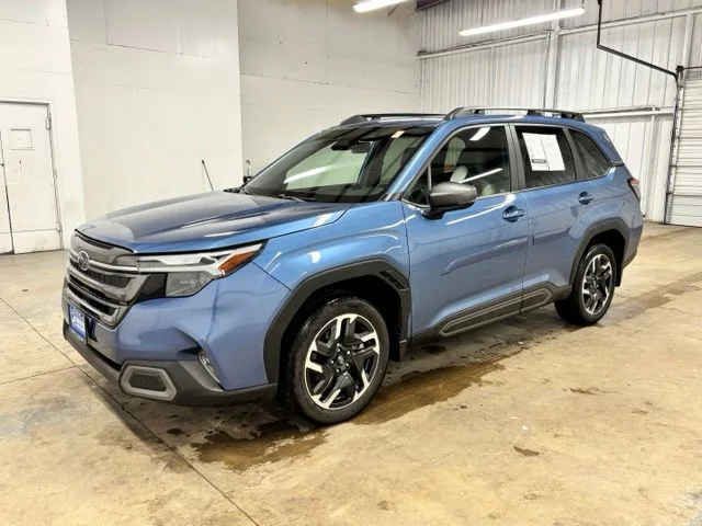 Used 2025 Blue Subaru Limited image 3