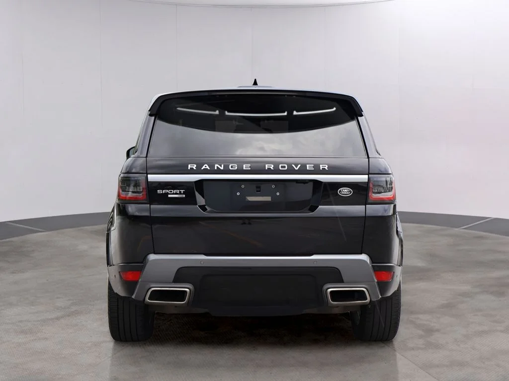 Used 2018 Narvik Black Land Rover HSE image 6