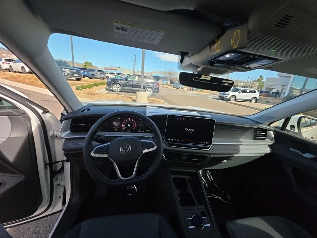 New 2026 White/off-white Volkswagen 2.0T SE image 13