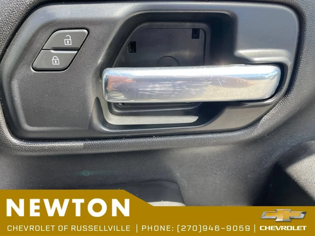 Used 2021 SUMMIT WHITE GMC 4WD CREW 159 image 23