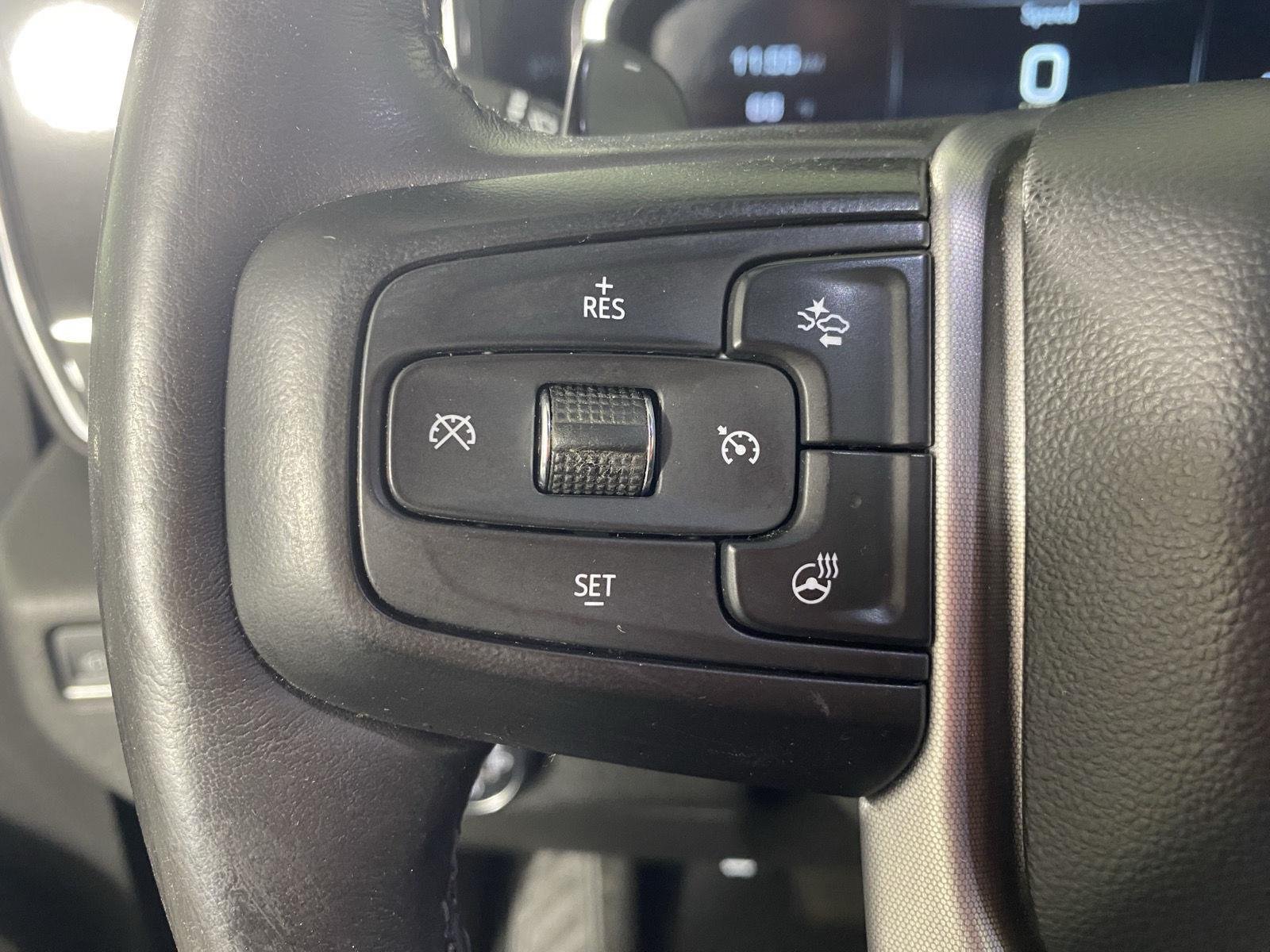Used 2023 Onyx Black GMC Elevation image 13