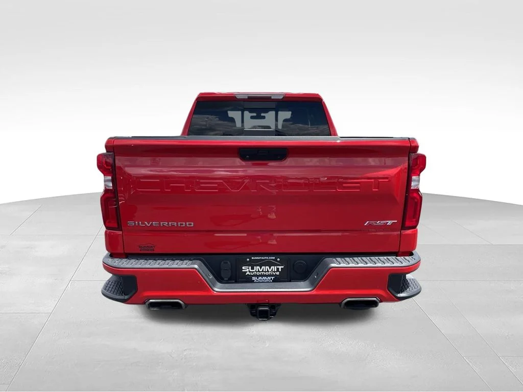 Used 2020 Red Chevrolet RST image 25