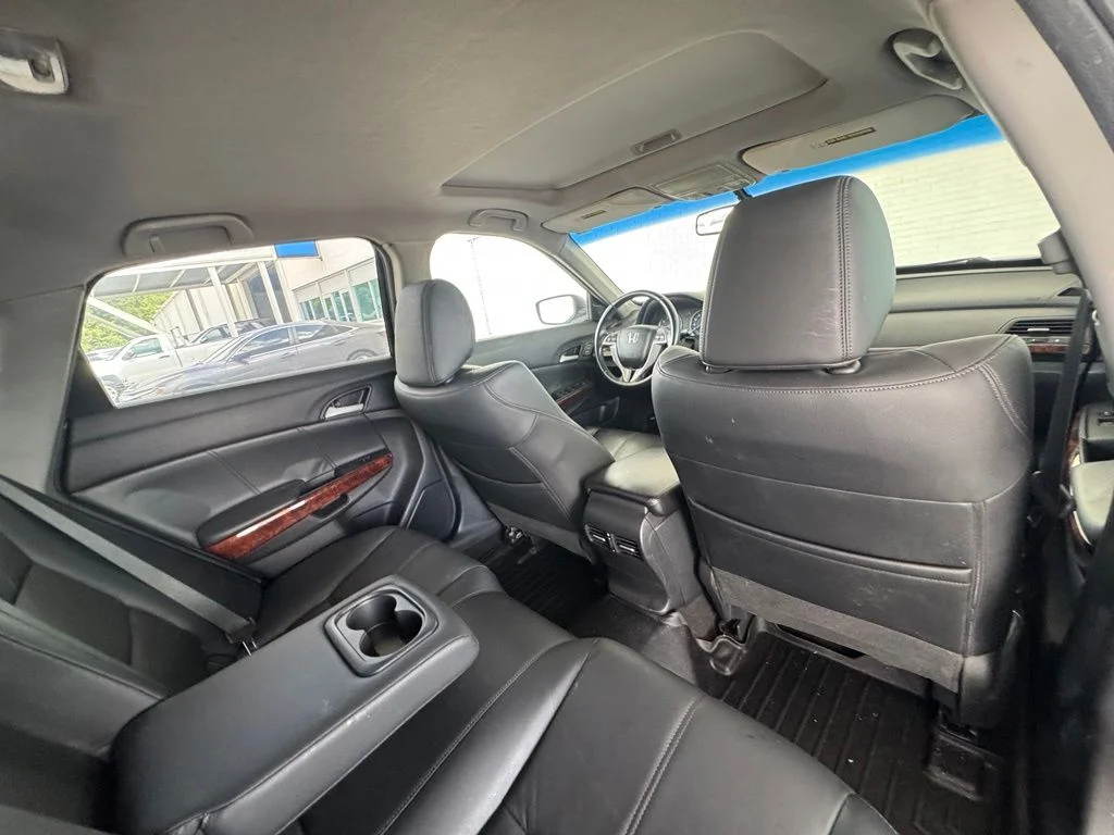 Used 2010 Polished Metal Metallic Honda EX-L image 26