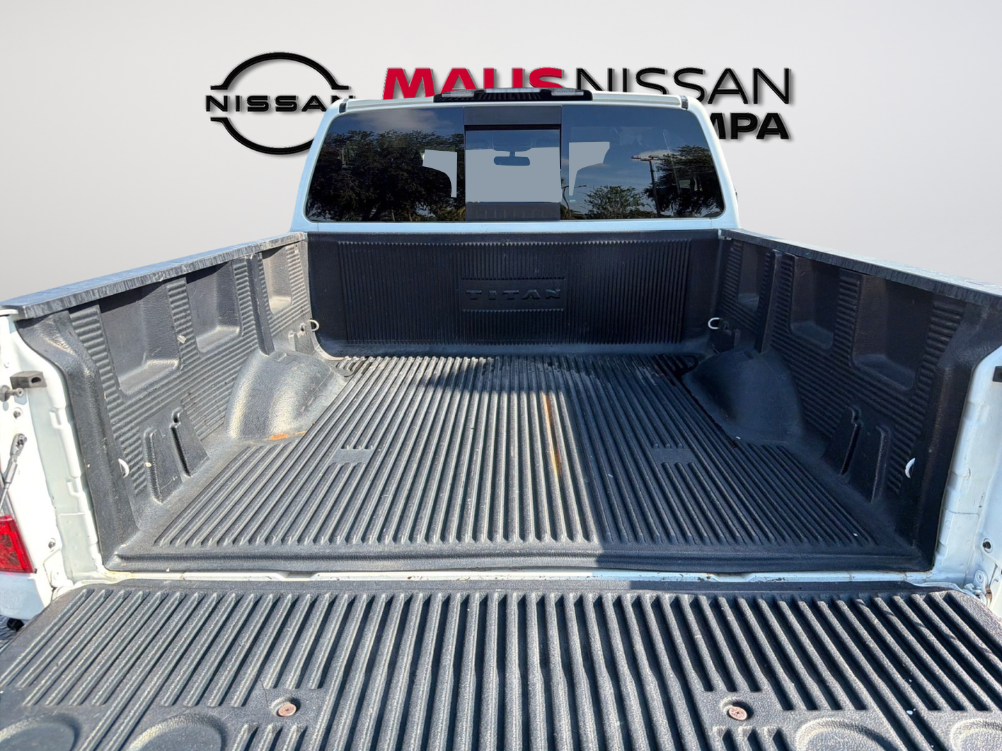 Used 2017 White Nissan SV image 30