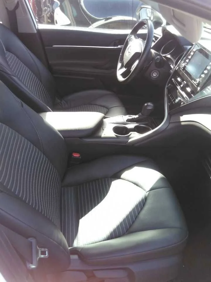 Used 2024 White Toyota SE image 4