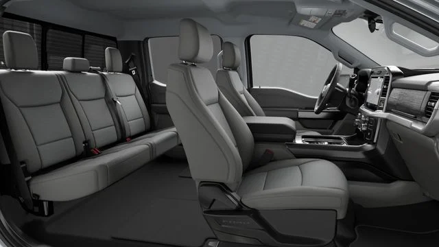 New 2026 Iconic Silver Metallic Ford XLT image 6