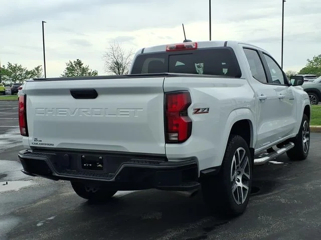 Certified Used 2024 White Chevrolet Z71 image 23