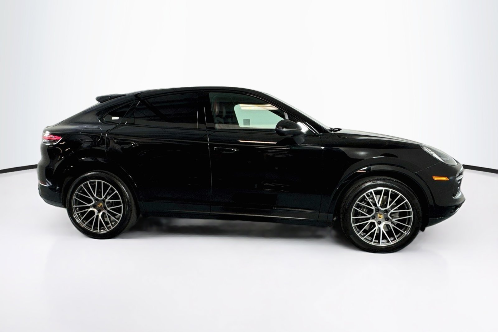 Used 2023 Black Porsche  image 4