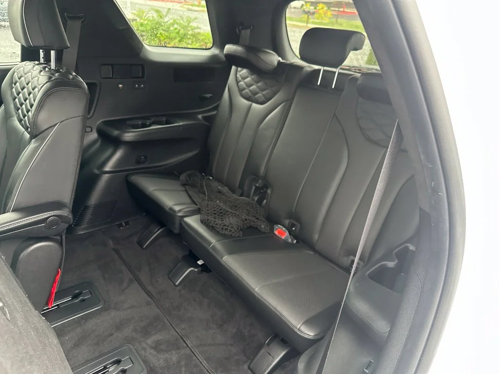 Used 2021 White Hyundai Calligraphy image 9