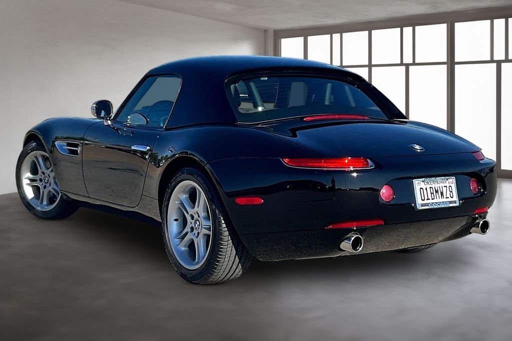 Used 2001 Black BMW Base image 12