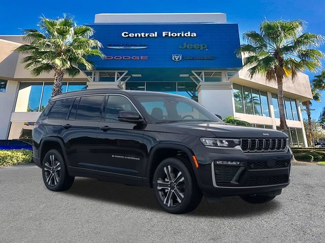 New 2027 High-Gloss Black Paint Jeep Limited image 2