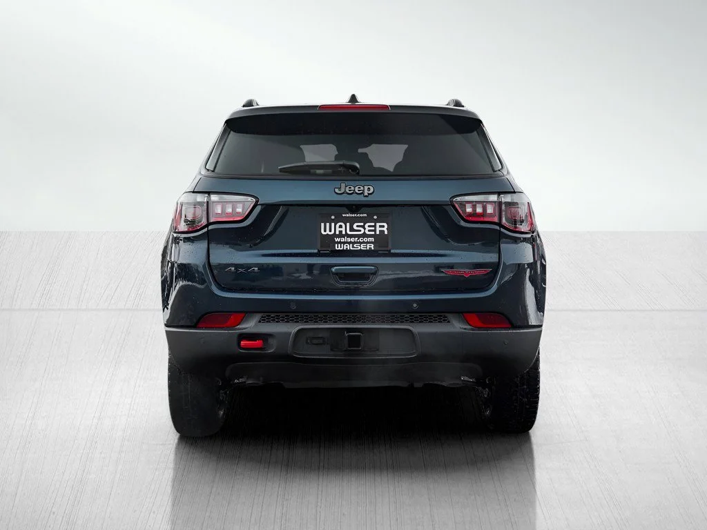 New 2026 Fathom Blue Pearl Coat Jeep Trailhawk image 5