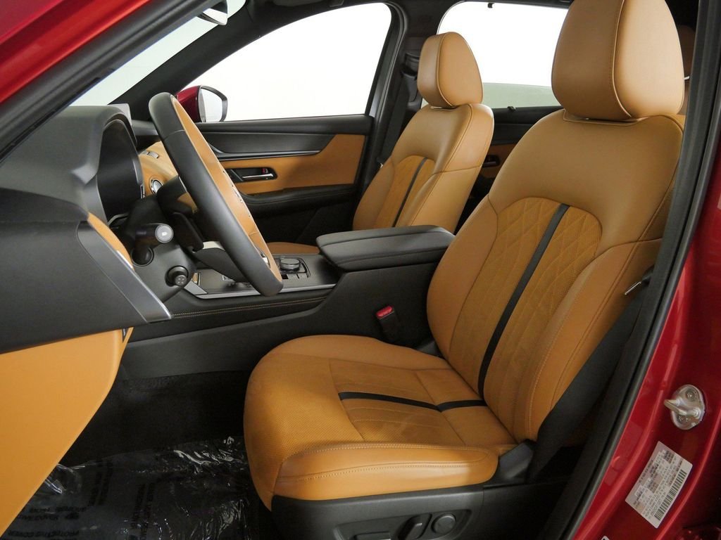 Used 2024 Red Mazda 3.3 Turbo S Premium Plus image 33