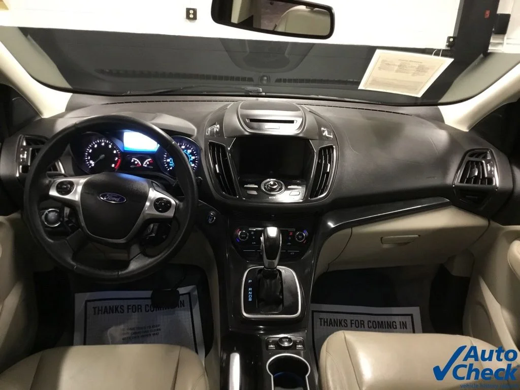 Used 2014 Red Ford Titanium image 26