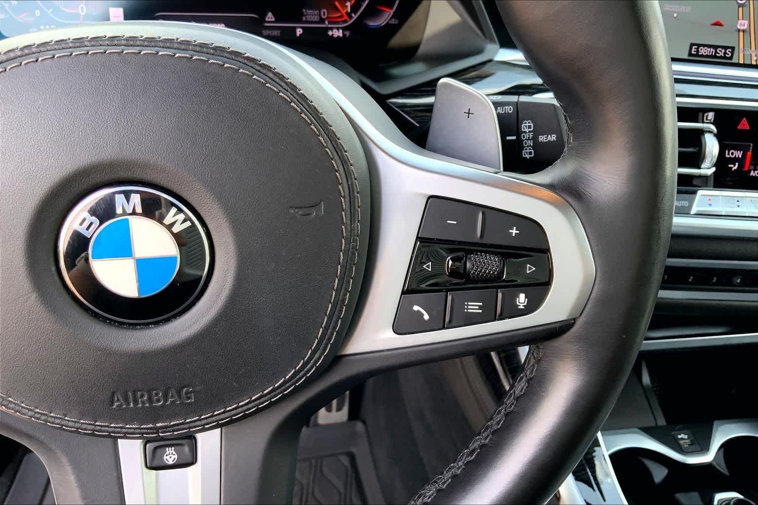 Used 2020 Black Sapphire Metallic BMW xDrive40i image 23