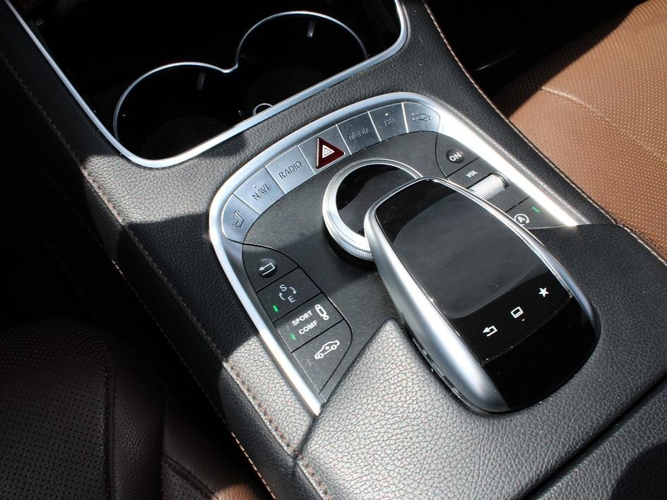Used 2015 White Mercedes-Benz S 550 image 22