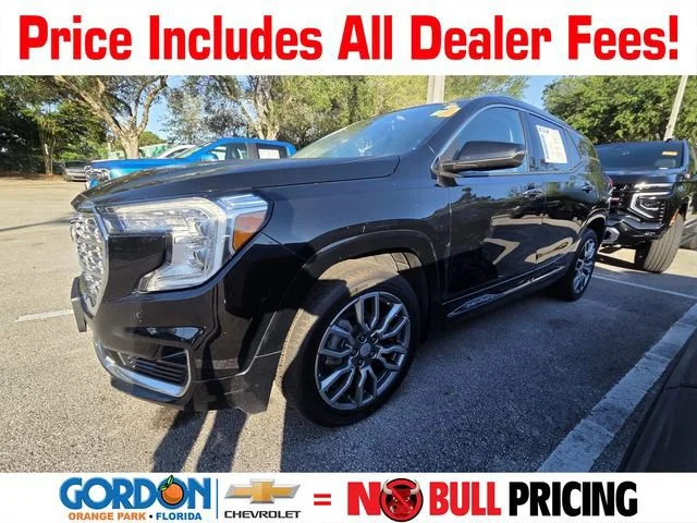 2022 GMC Terrain Denali AWD's photo