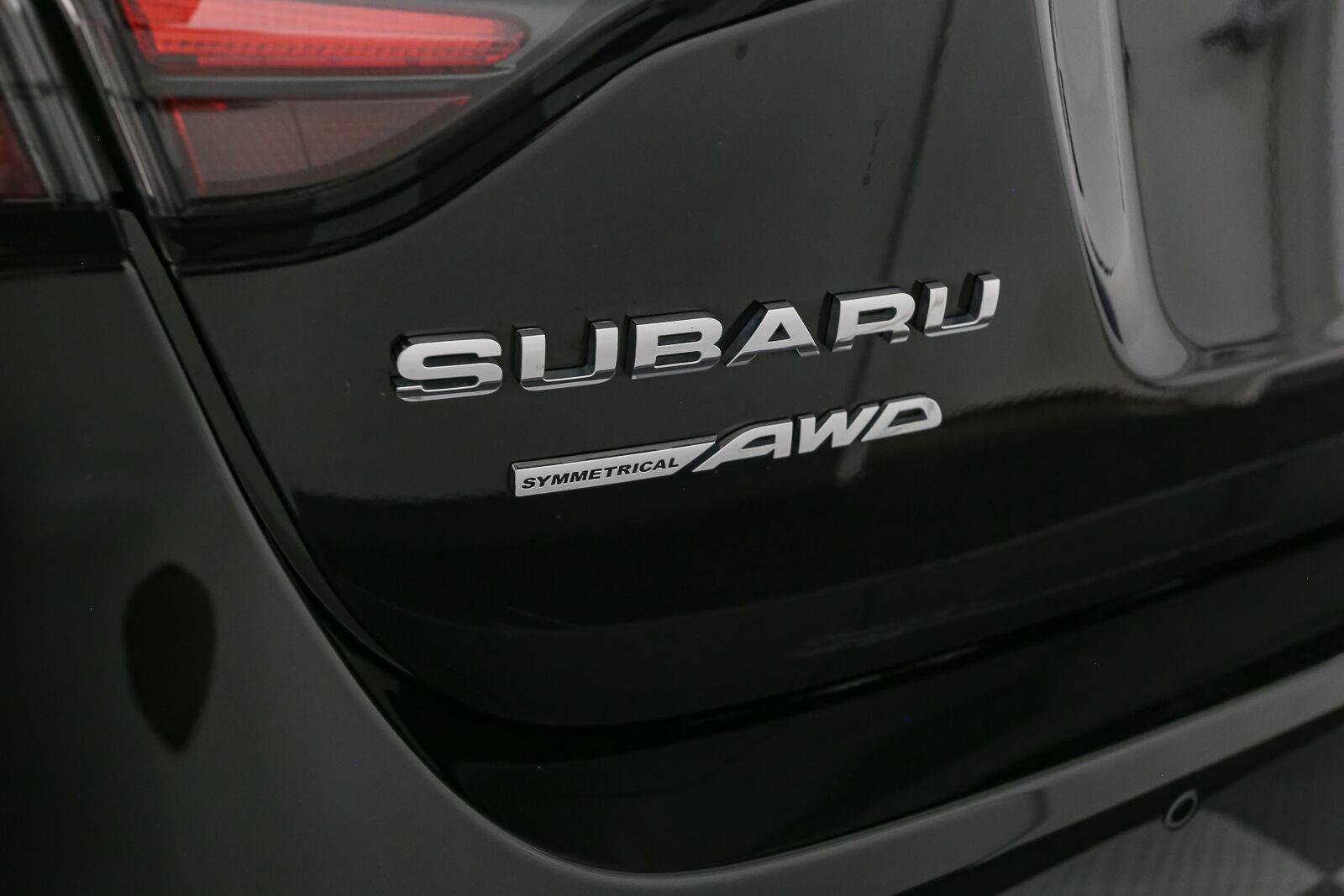 Used 2023 Crystal Black Silica Subaru Limited image 10