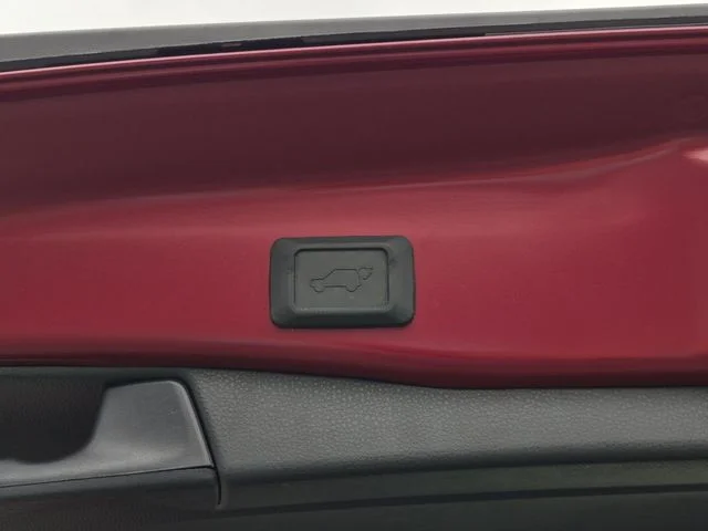 Used 2024 Ruby Flare Pearl Toyota XLE Premium image 8