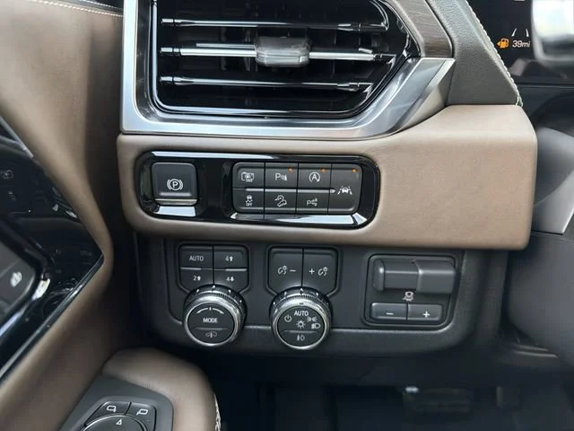 New 2026 Onyx Black GMC Denali Ultimate image 28