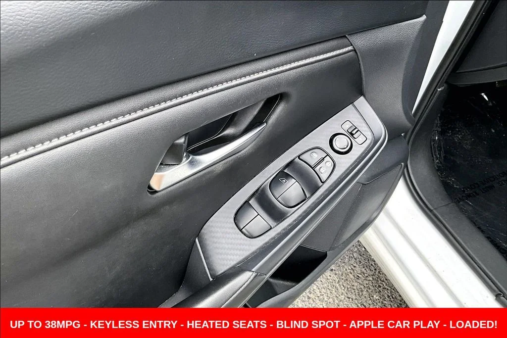 Used 2023 White Nissan SV image 24