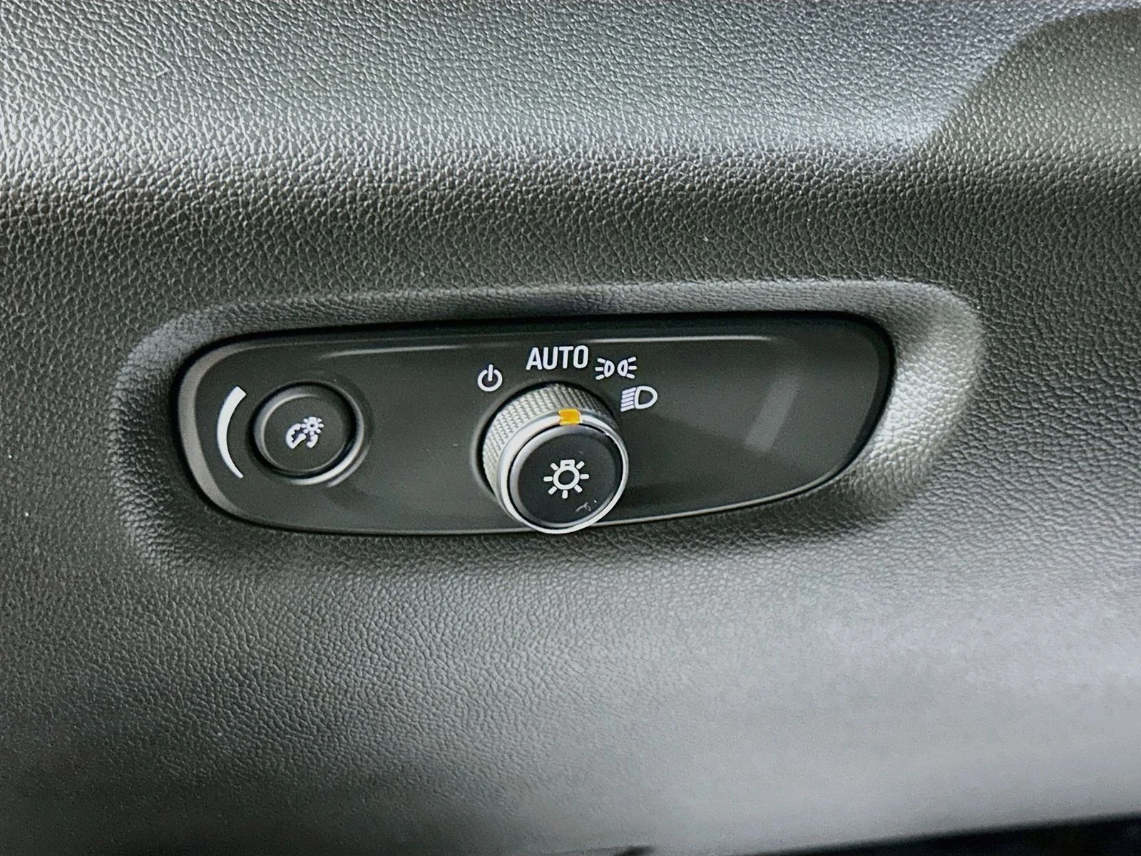 Used 2023 Mosaic Black Metallic Chevrolet LT image 11