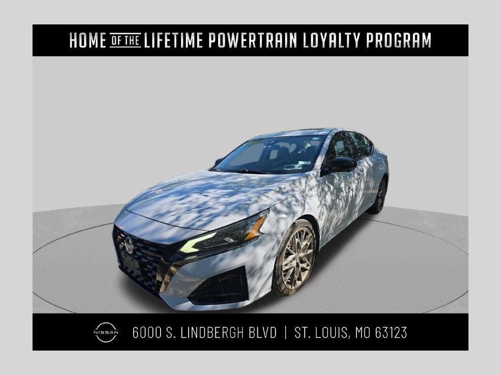 Used 2024 Gray Nissan 2.0 SR image 1
