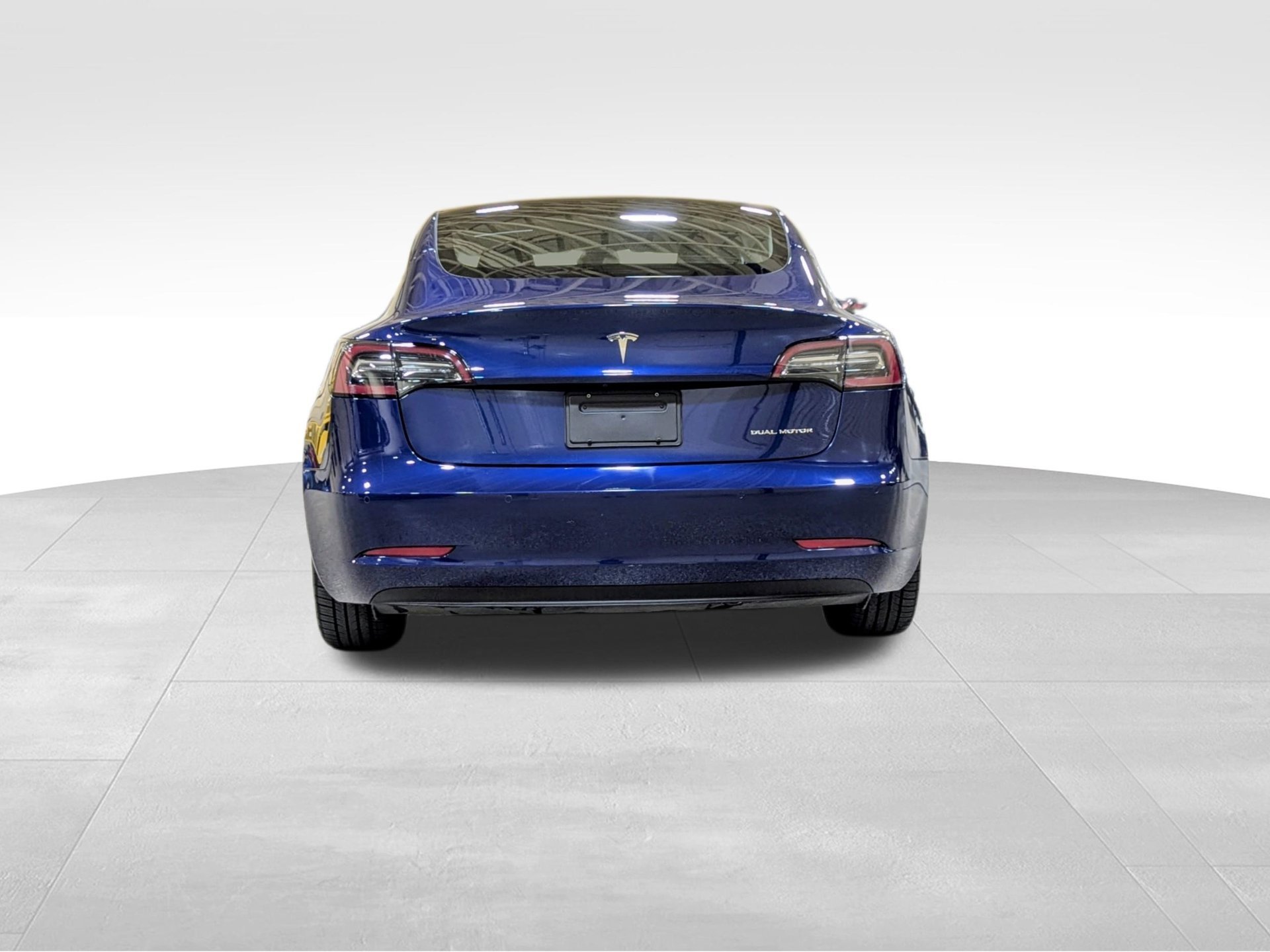 Used 2022 Blue Tesla Long Range image 7