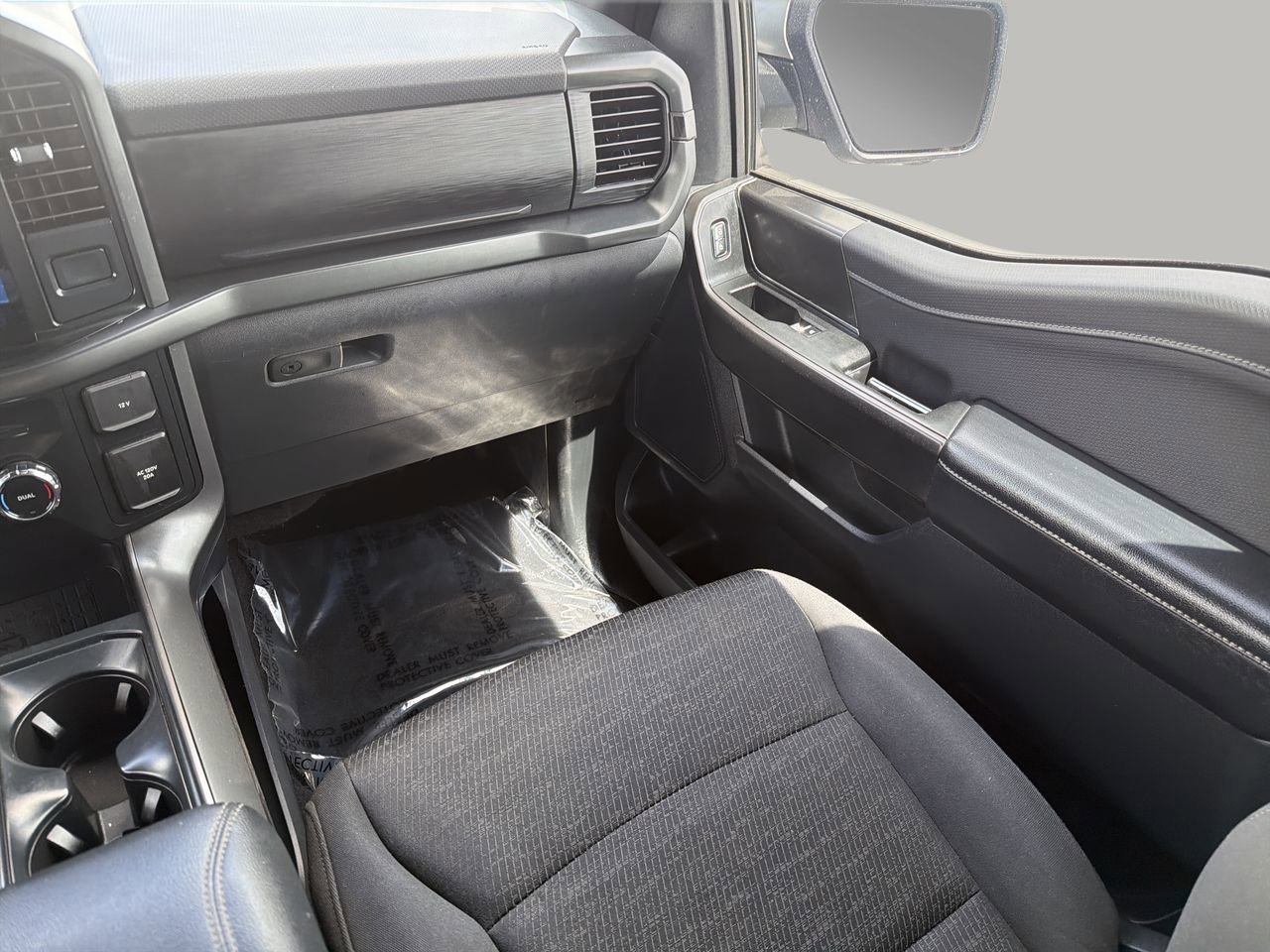 Used 2024 Silver Metallic Ford XLT image 14