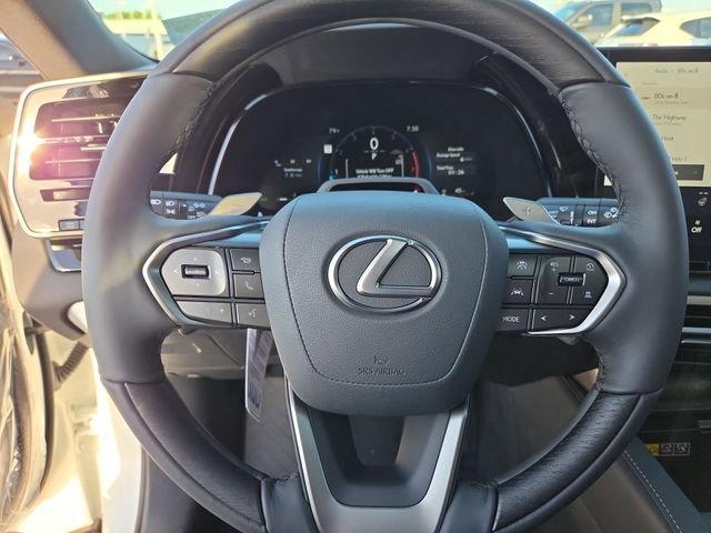 New 2026 Ultra White Lexus F SPORT DESIGN image 21