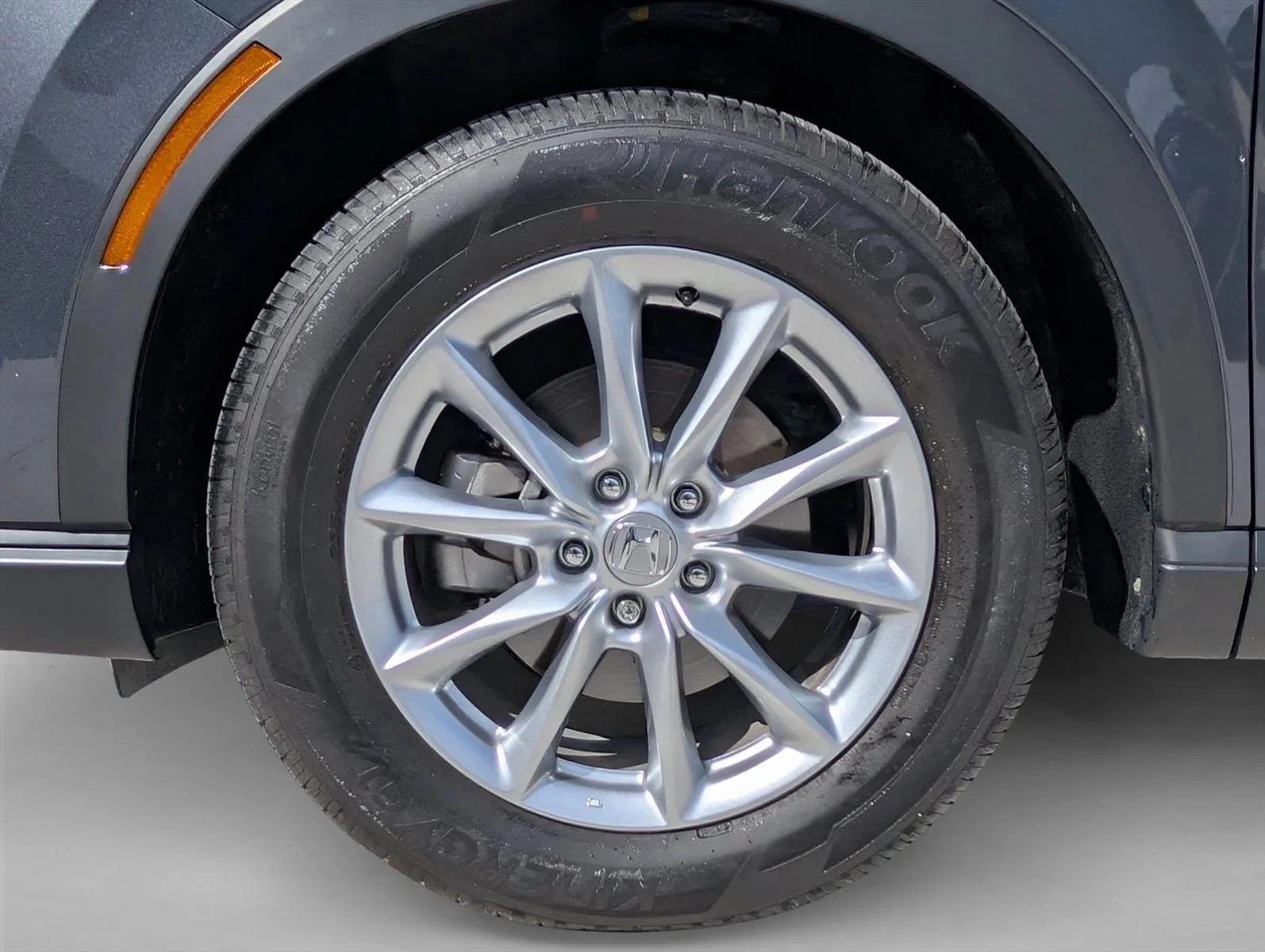 Used 2026 Meteorite Gray Metallic Honda EX image 9