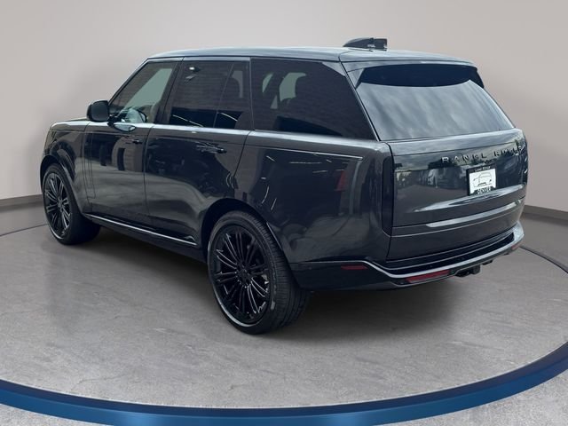 New 2026 Carpathian Grey Land Rover SE image 7