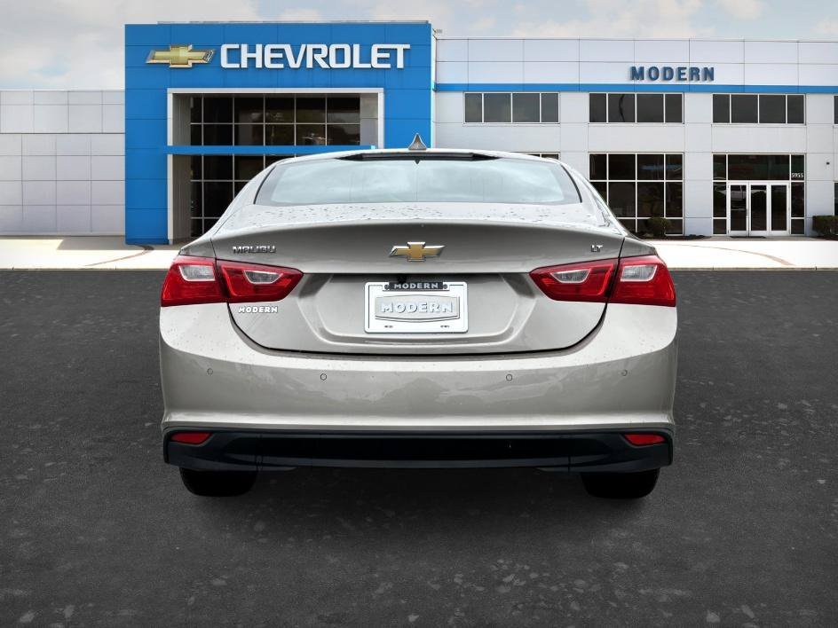 Used 2024 Mineral Gray Metallic Chevrolet LT image 4