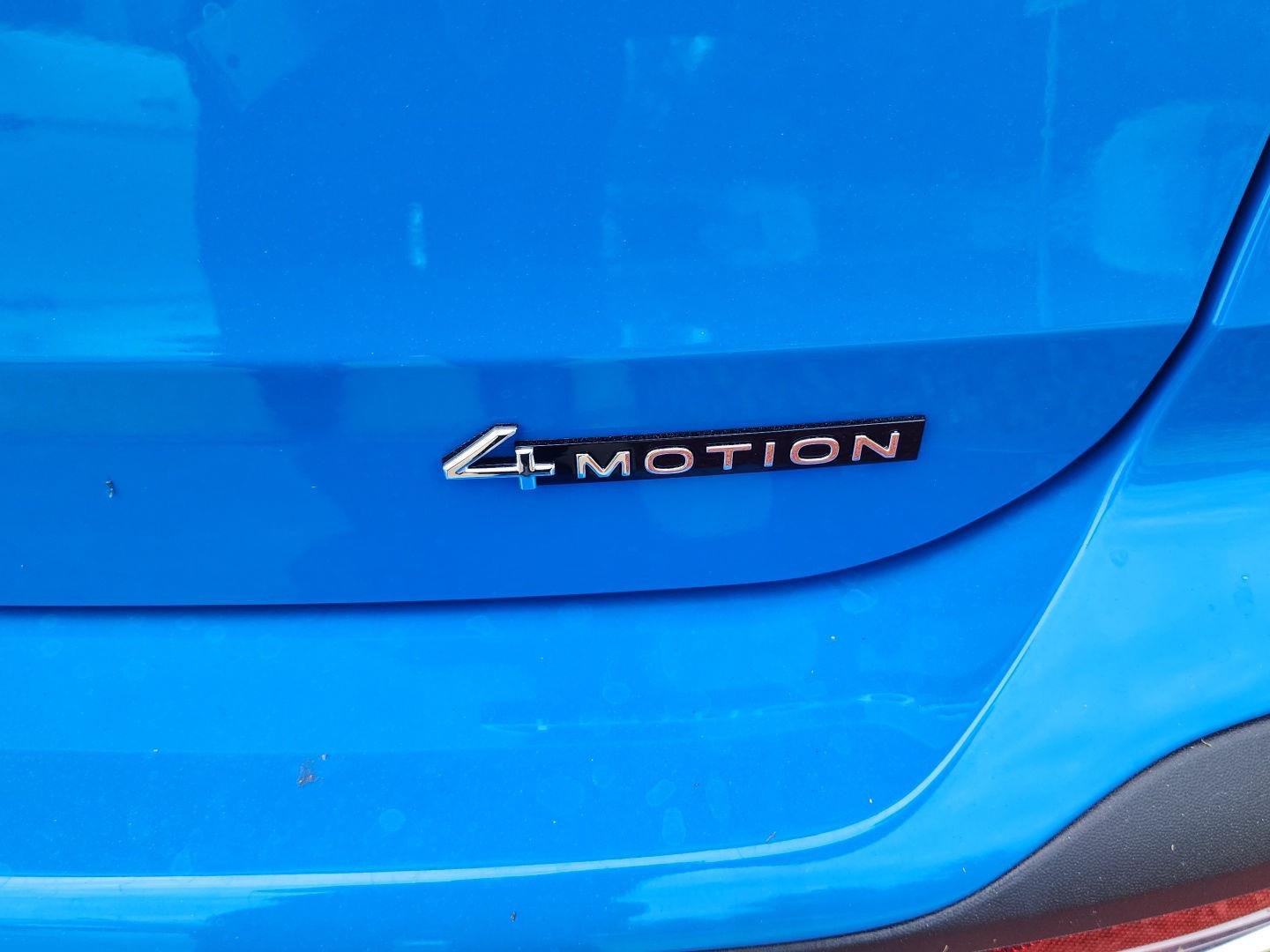 New 2026 Cornflower Blue Volkswagen SEL image 10