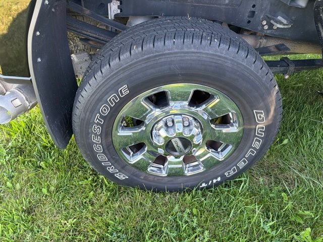 Used 2019 Black Ford Lariat image 6