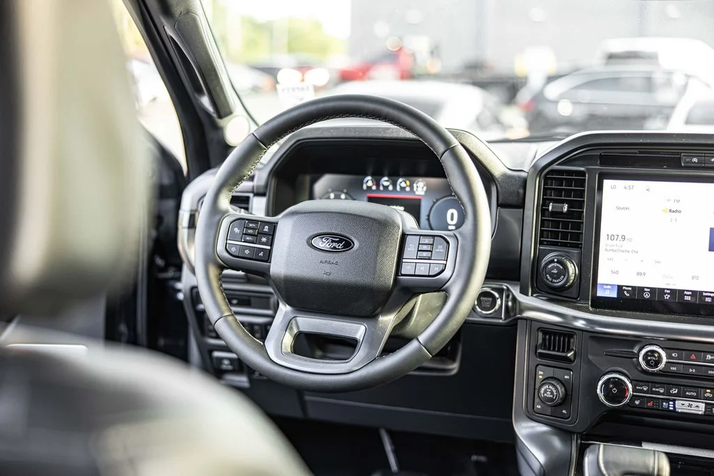Used 2026 Blue Ford Lariat image 35