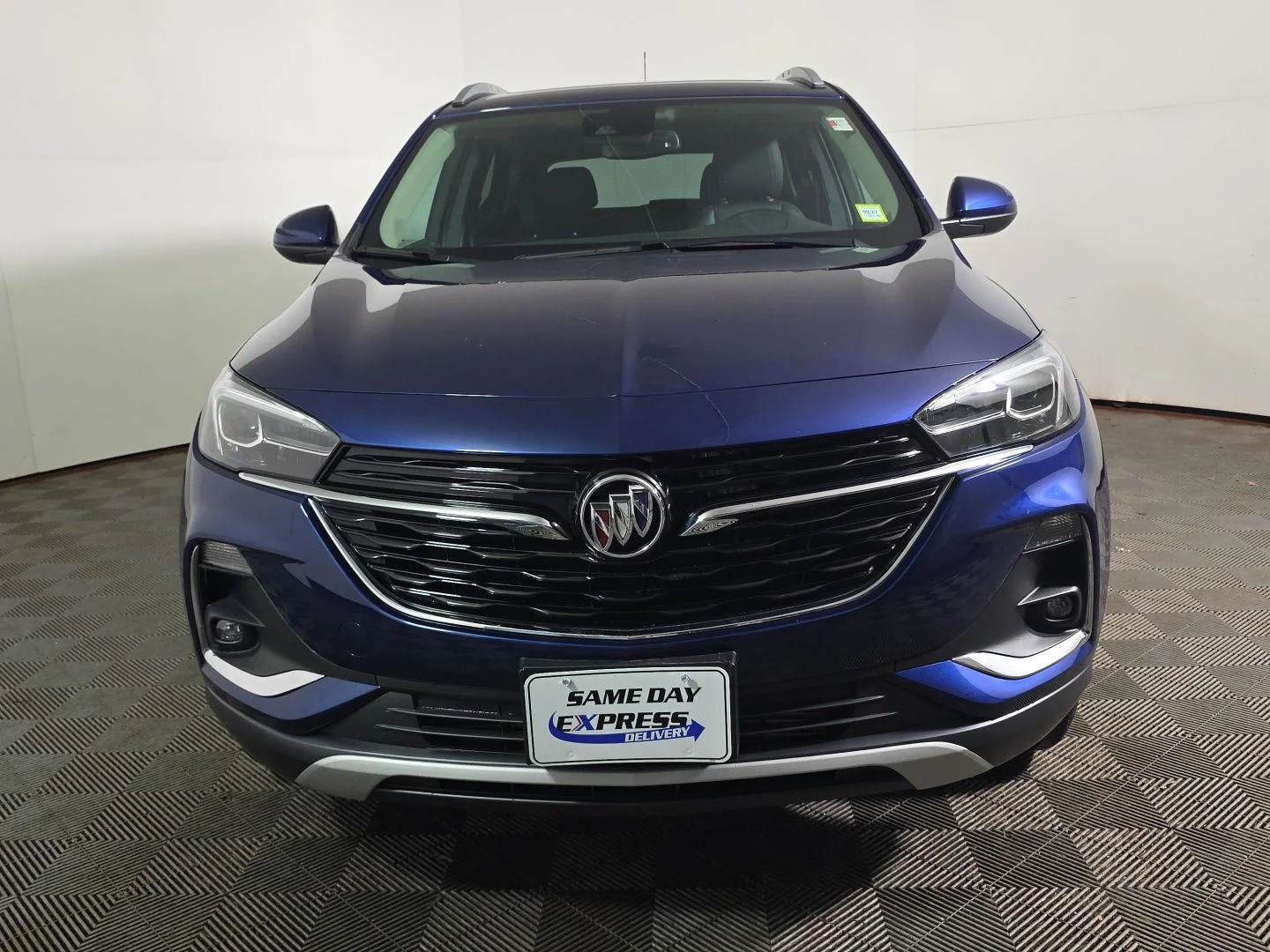 Used 2023 Sapphire Metallic Buick Essence image 8