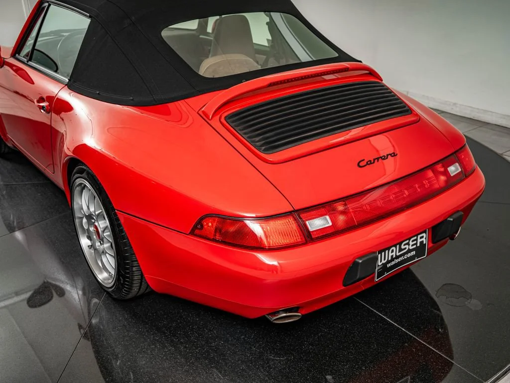 Used 1995 Guards Red Porsche  image 25