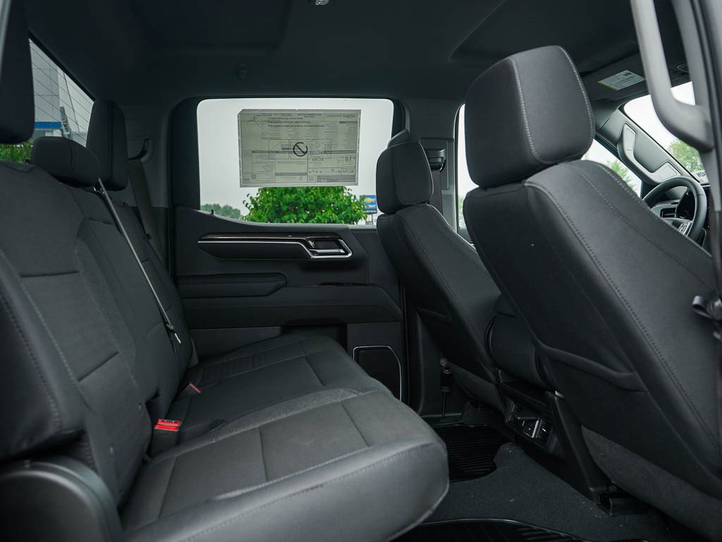 2026 Chevrolet Silverado 1500 LT - Photo 10