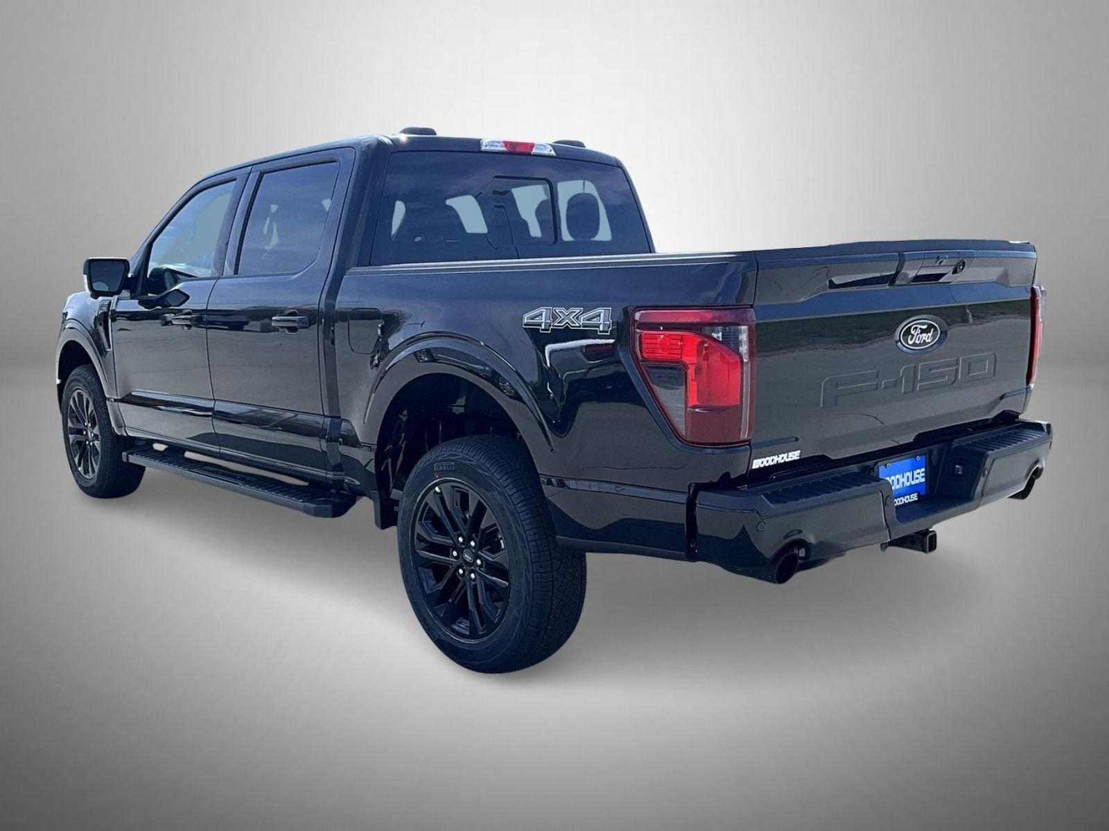 New 2026 Agate Black Metallic Ford XLT image 7