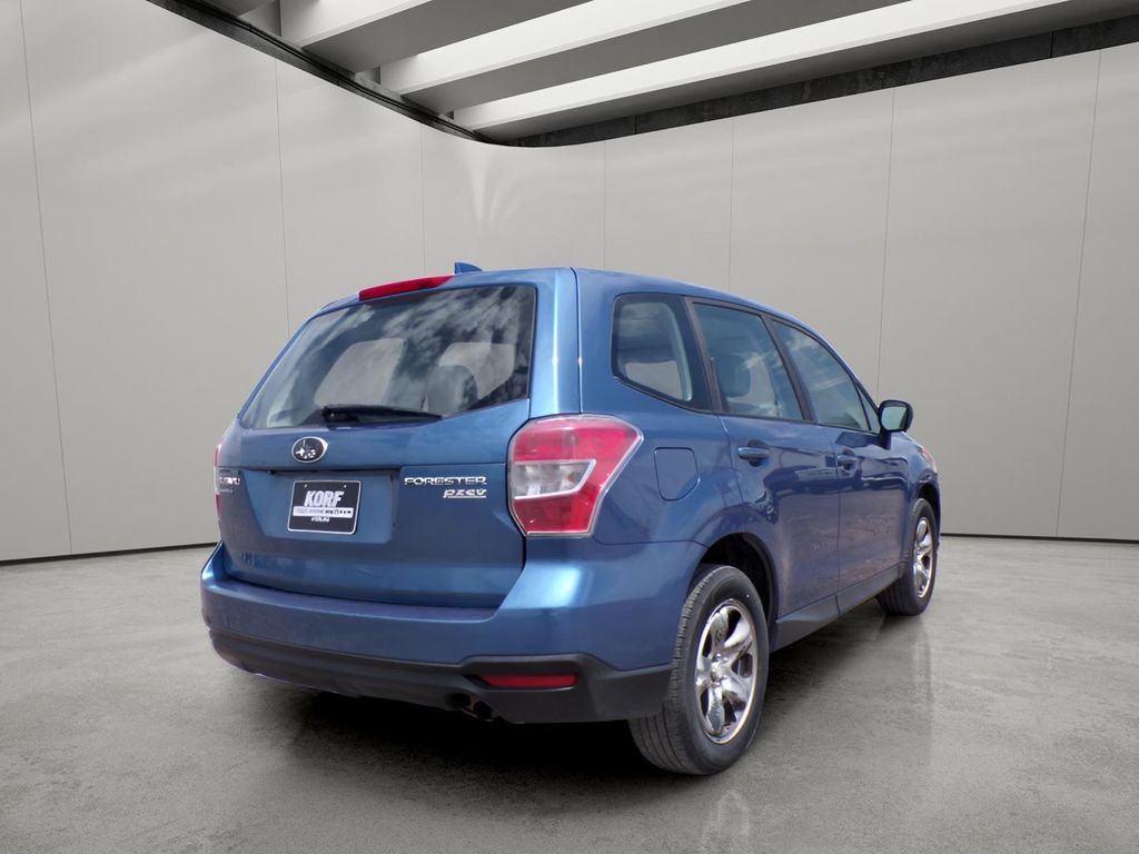 Used 2016 Quartz Blue Pearl Subaru 2.5i image 5