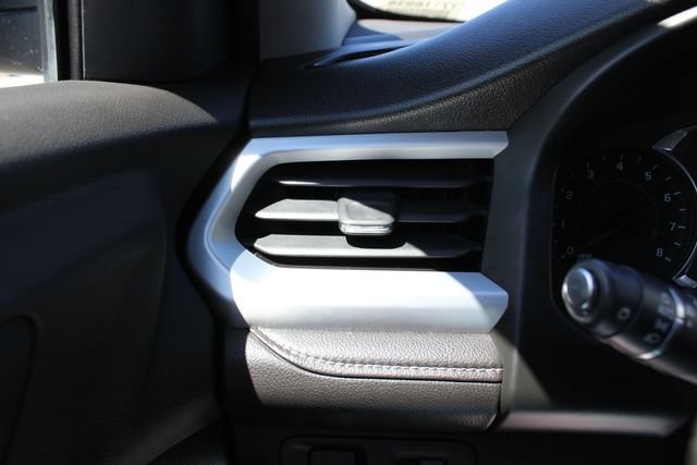 Used 2019 Blue Steel Metallic GMC SLE-2 image 7