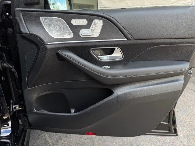 2025 Mercedes-Benz GLE GLE350 - Photo 17