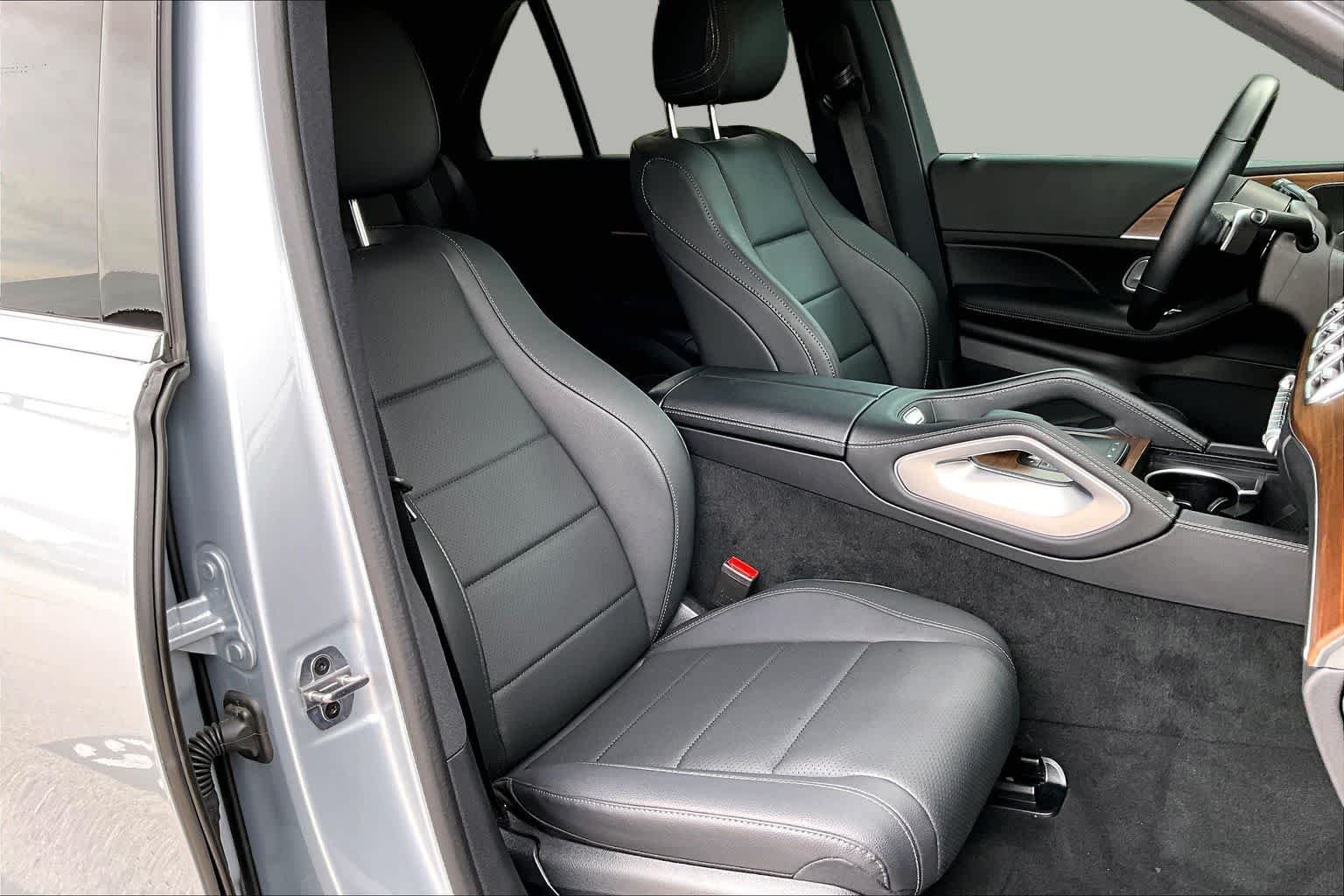 2025 Mercedes-Benz GLE GLE350 - Photo 9