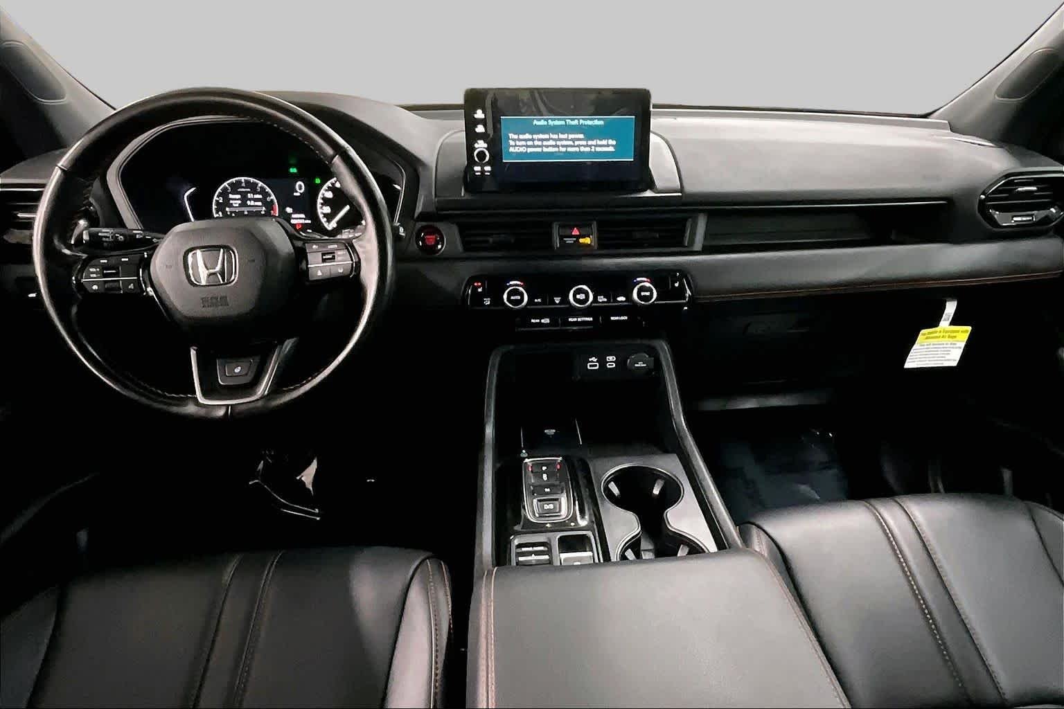 Used 2025 Crystal Black Pearl Honda TrailSport image 15