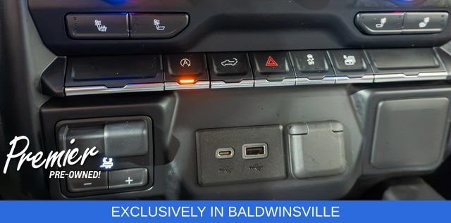 Used 2019 Black Chevrolet RST image 25